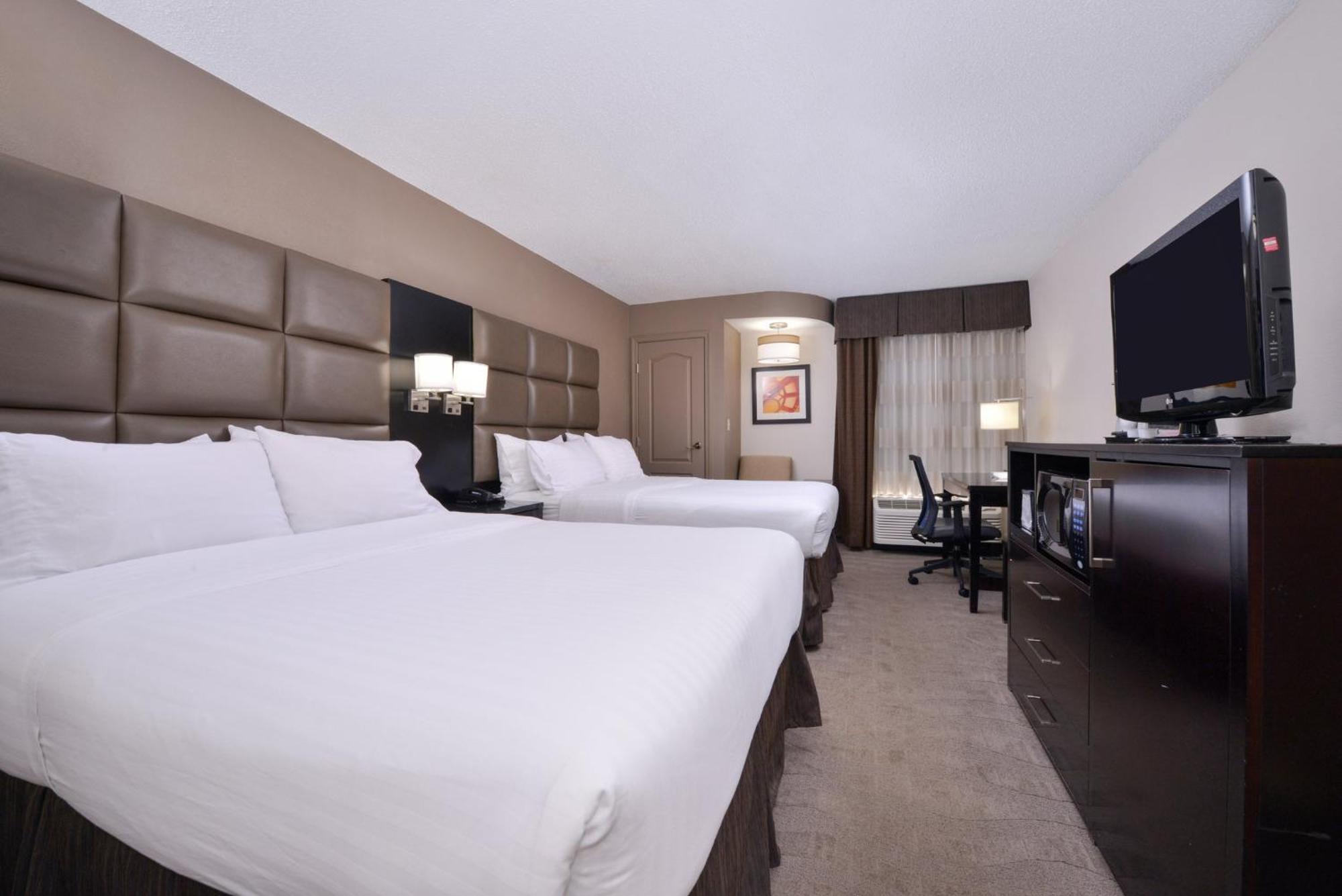 Holiday Inn Express Burlington By Ihg Eksteriør billede