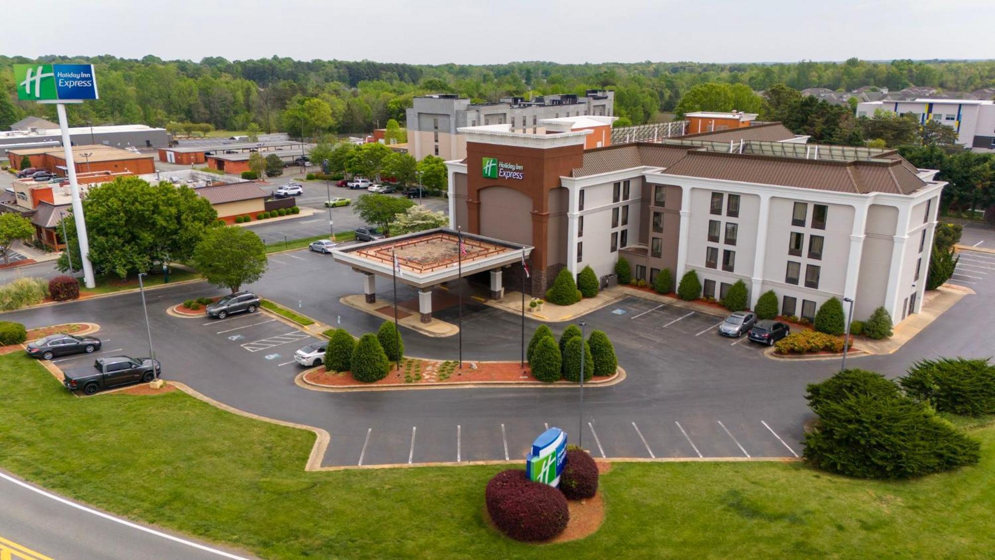 Holiday Inn Express Burlington By Ihg Eksteriør billede